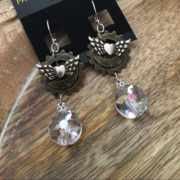 Handmade Treasures Jewelry - Steam punk earrings